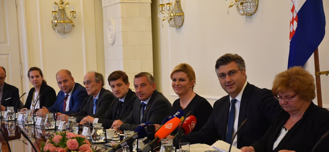 Obitelj je temeljna jedinica društva: sinergijskim djelovanjem do demografske revitalizacije Hrvatske